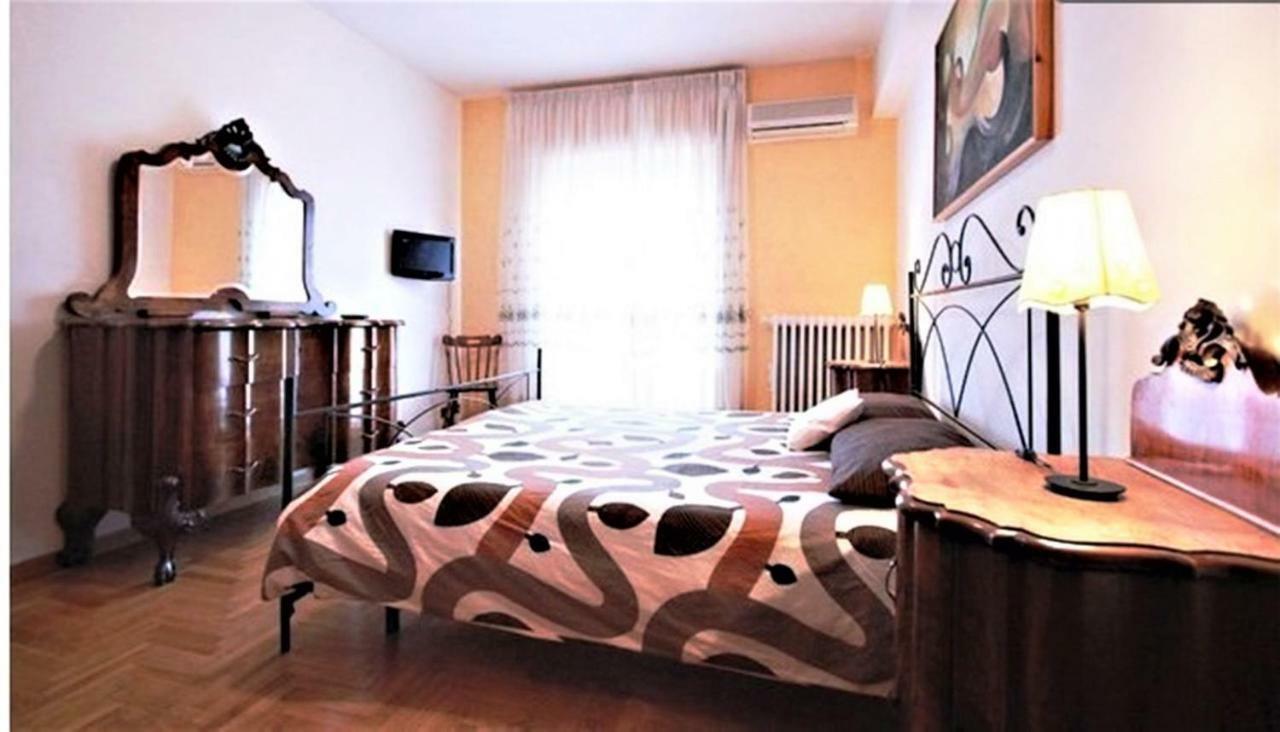 Julias Domus, T Apartment, Metro C Rzym Zewnętrze zdjęcie